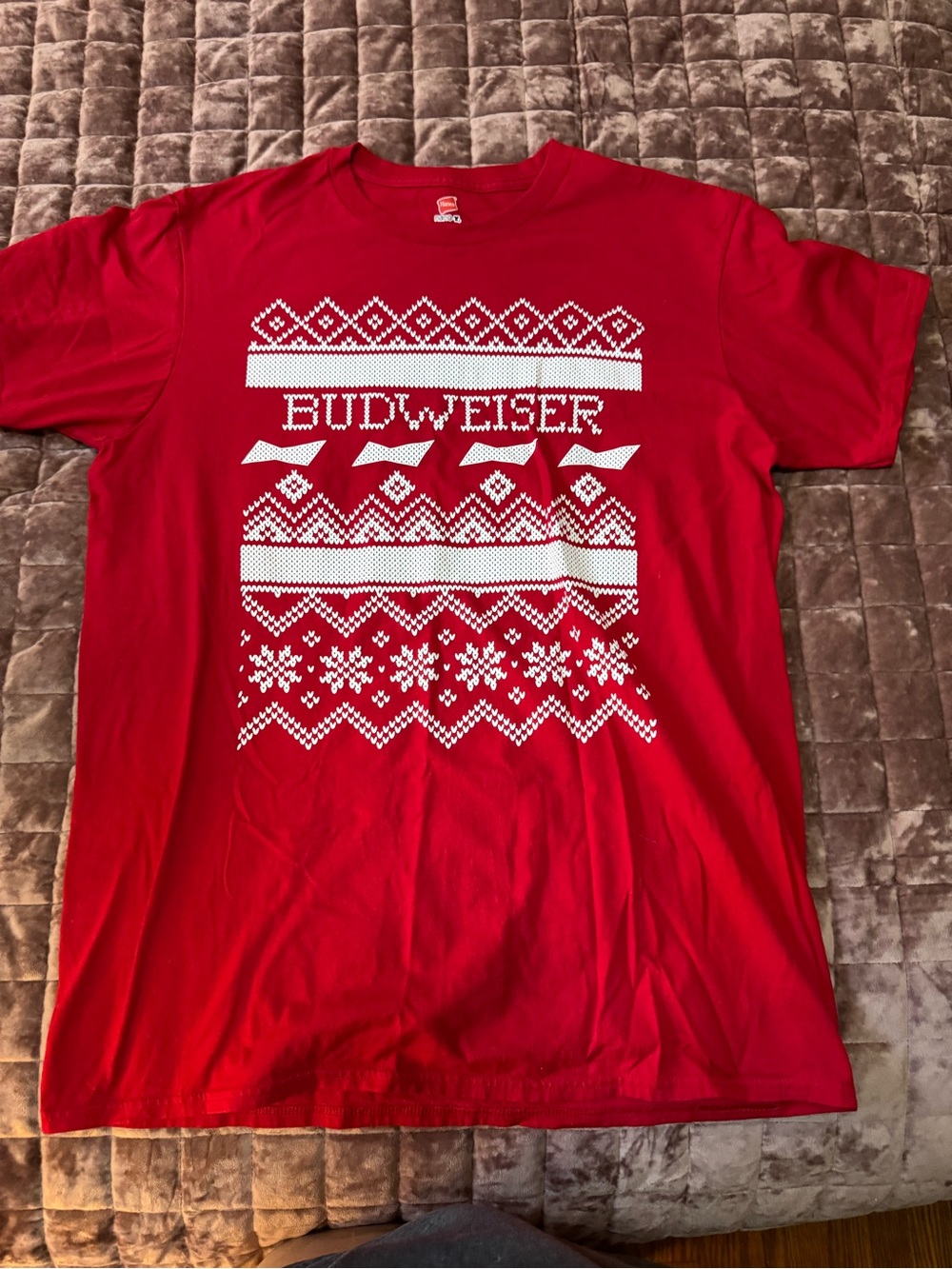 Budweiser Men’s L Red Ugly Christmas Sweater Graphic T-Shirt Hanes